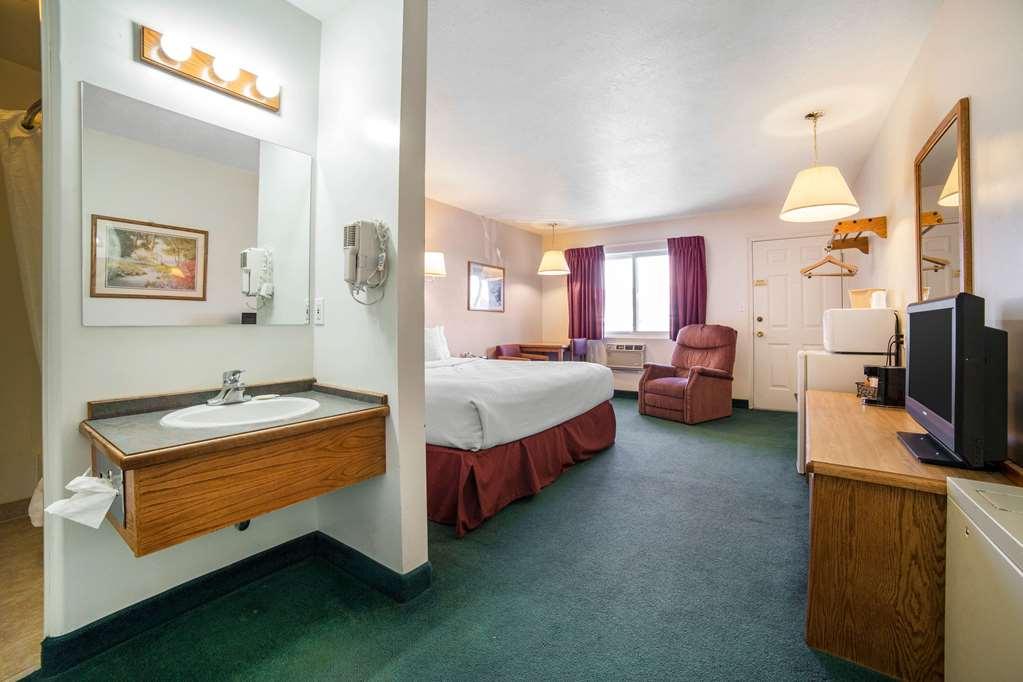 Rodeway Inn Whitehall Cameră foto